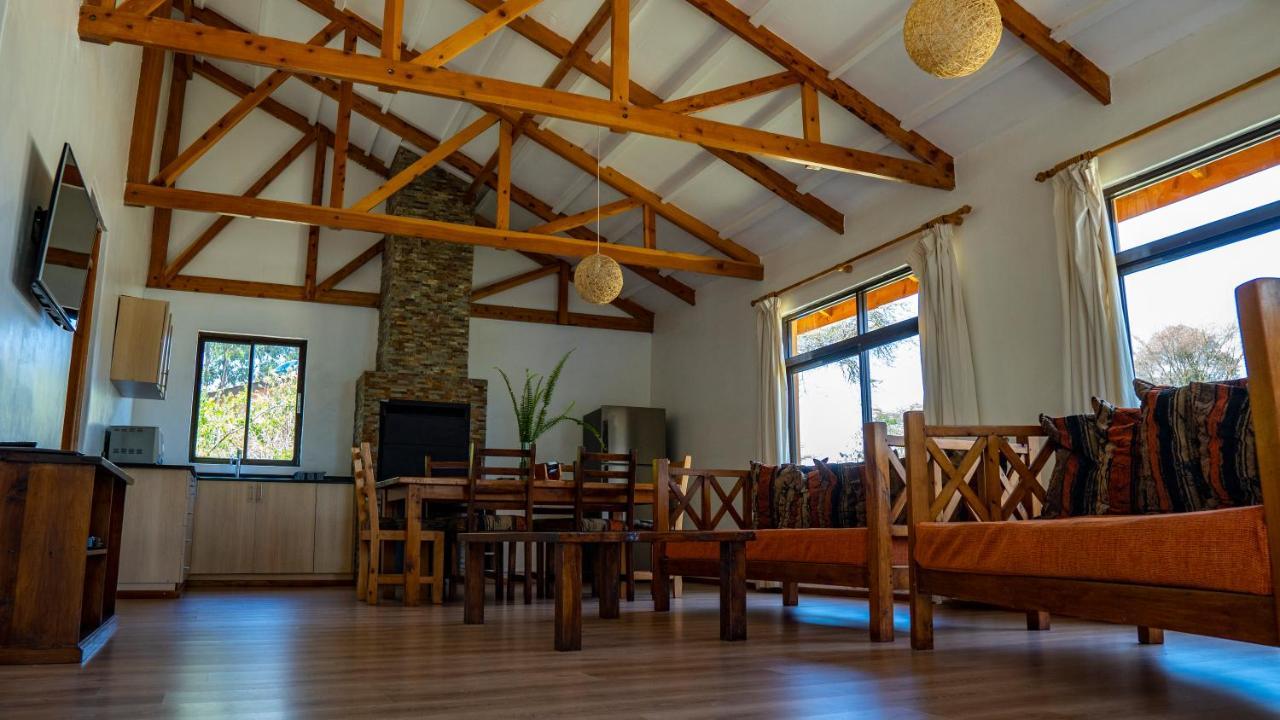 Villa Black Wattle House *
